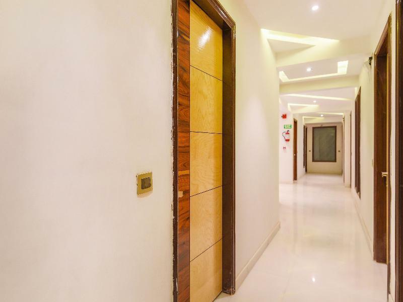 Oyo 15836 Pleasure River Front Resort Tuem Ngoại thất bức ảnh
